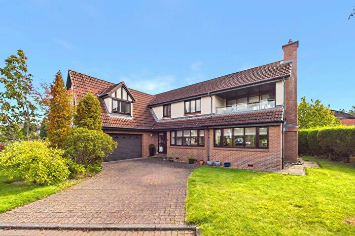 4 Bedroom Detached House For Sale In Netherbank, Edinburgh, EH16