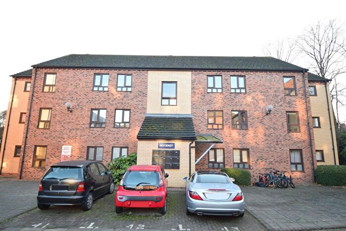 2 Bedroom Flat To Rent In Hockney, Woodlands Village, WF1