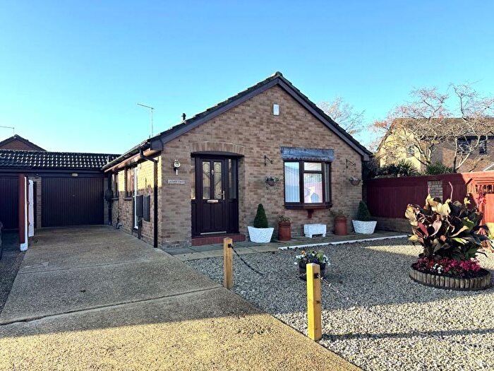 2 Bedroom Bungalow For Sale In Shaw Drive, Sandford, Wareham, BH20