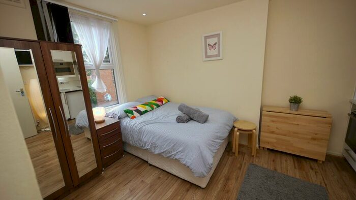 Studio To Rent In Ash Grove, NW2