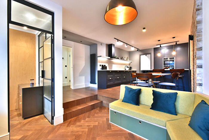 1 Bedroom Flat To Rent In South Street Studios, South Street, Bromley, Kent, BR1