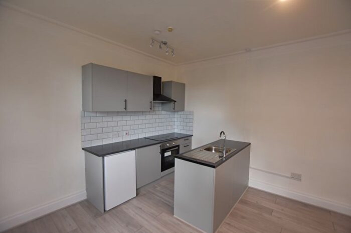 1 Bedroom Maisonette To Rent In Wollaton Road, Nottingham, NG8