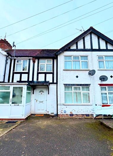 3 Bedroom Terraced House To Rent In Belsize Road, Harrow, HA3