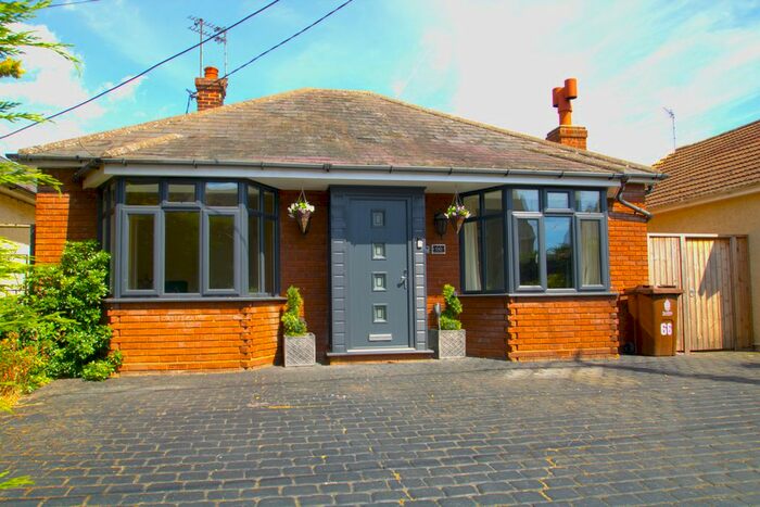 3 Bedroom Detached Bungalow To Rent In Chapel Road, Brightlingsea, Colchester, CO7