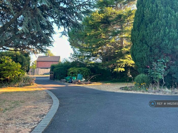 4 Bedroom Detached House To Rent In Green Lane, Trowbridge, BA14