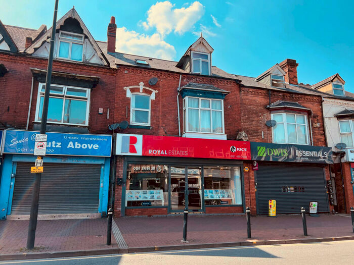 Studio To Rent In Bearwood Road, Smethwick, West Midlands, B66