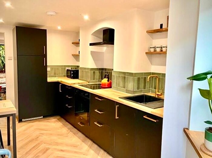 1 Bedroom Flat To Rent In Union Road, Exeter, EX4