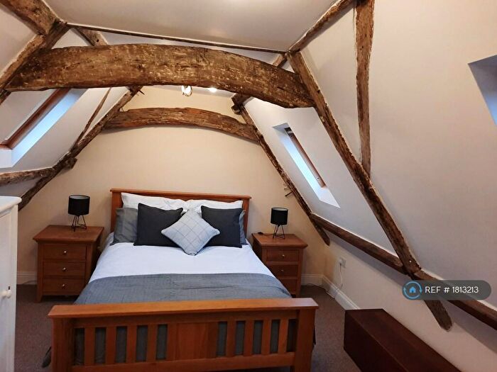 2 Bedroom Maisonette To Rent In Red Lion Yard, Norwich, NR11