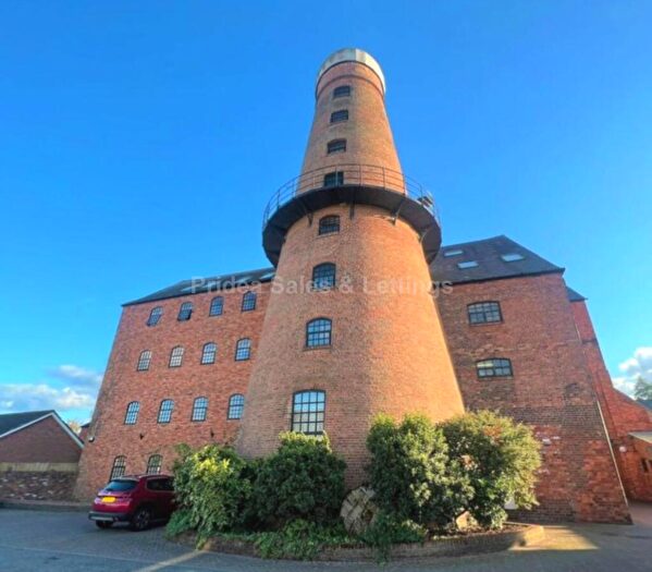 2 Bedroom Apartment To Rent In Crown Mill, Lincoln, LN5