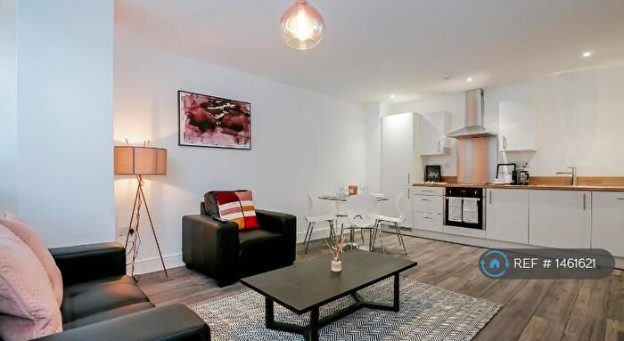 2 Bedroom Flat To Rent In Queens House, Sheffield, S1