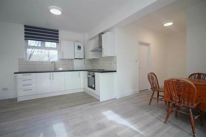 1 Bedroom Flat To Rent In Eastway, London, E9