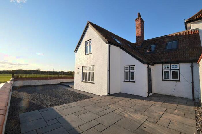 4 Bedroom Semi-Detached House To Rent In Kennel Lane, Webbington, BS26