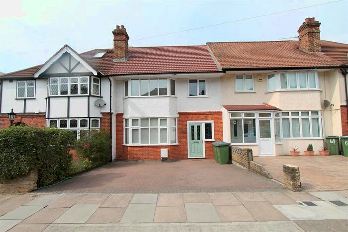 3 Bedroom Terraced House To Rent In Eltham Park Gardens, London, SE9
