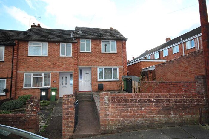 3 Bedroom End Of Terrace House To Rent In Parkhouse Road, St Thomas, Exeter, EX2