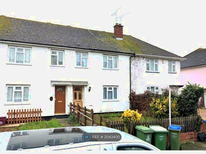 3 Bedroom Terraced House To Rent In Hazel Road, Erith, DA8