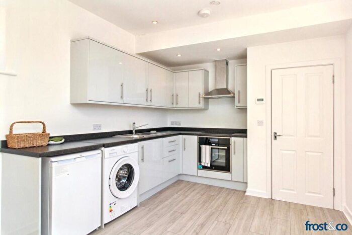 1 Bedroom Apartment To Rent In High Street, Poole, BH15
