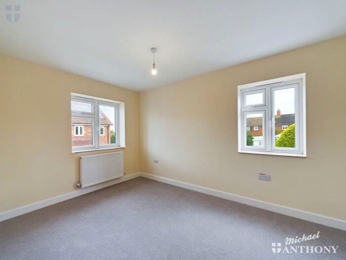 2 Bedroom Semi-Detached House For Sale In Newman Close, Whitchurch, Aylesbury, Buckinghamshire, HP22