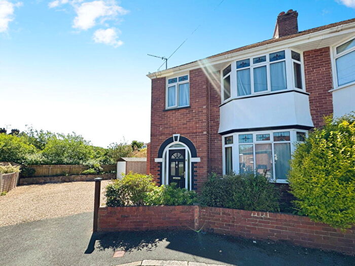 4 Bedroom Semi-Detached House For Sale In Wallace Avenue, Exeter, EX4