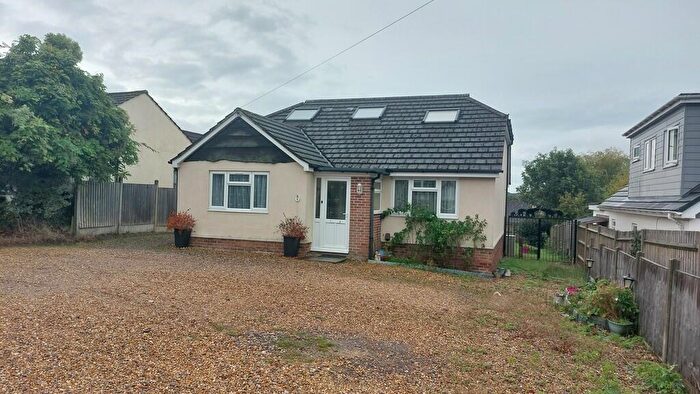 4 Bedroom Detached House For Sale In Lovedean, Hampshire, PO8