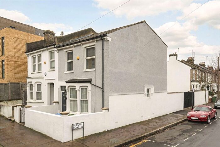 3 Bedroom End Terrace House For Sale In Dupree Road, Charlton, SE7