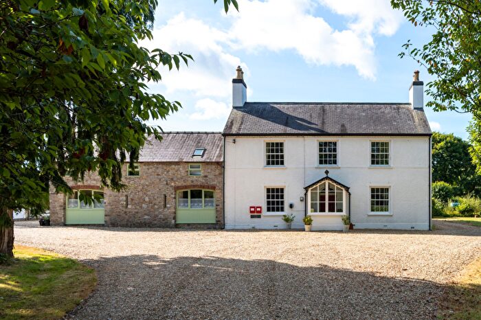 6 Bedroom Character Property For Sale In Lower Nash, Pembroke Dock, SA72