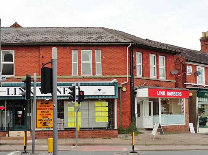1 Bedroom Flat To Rent In Flat Trafalgar House, Worcester Road, Malvern, Worcestershire, WR14