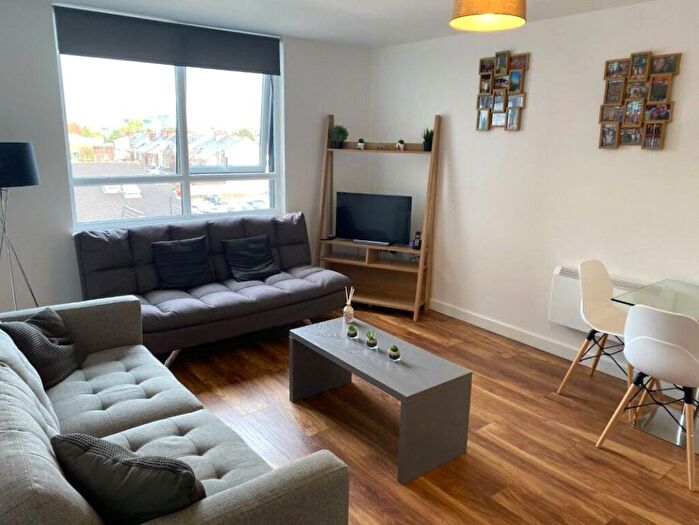 1 Bedroom Flat To Rent In Lower Richmond Road, London, Richmond, TW9