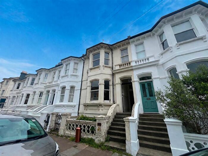 1 Bedroom Flat To Rent In Seafield Road, Hove, BN3