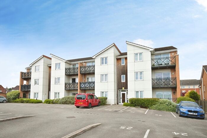 1 Bedroom Flat For Sale In Archdale Close, Chesterfield, Derbyshire, S40