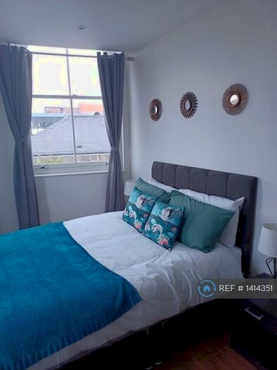 Studio To Rent In The Webberley, Stoke-On-Trent, ST1