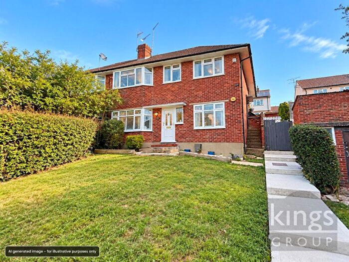 2 Bedroom Flat For Sale In Chingford, E4