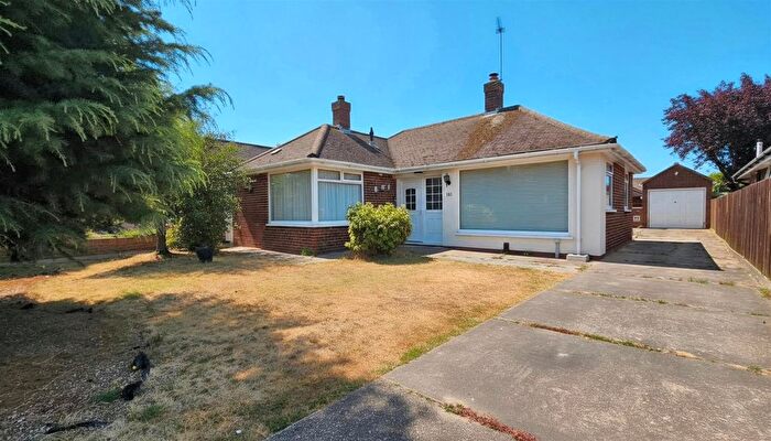 2 Bedroom Detached Bungalow For Sale In Lowestoft Road, Gorleston, NR31