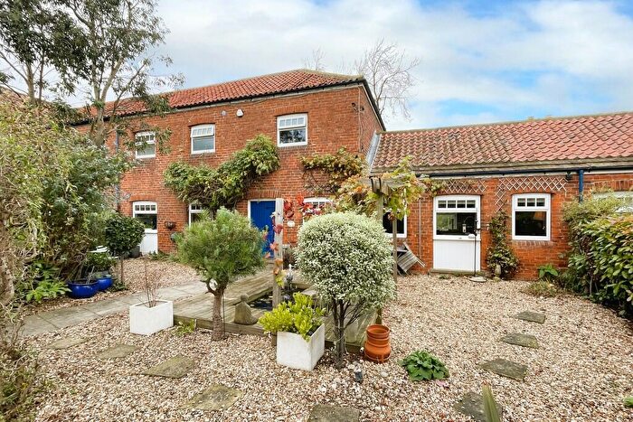 3 Bedroom Barn Conversion For Sale In Limestone Hill, Tickhill, Doncaster, DN11
