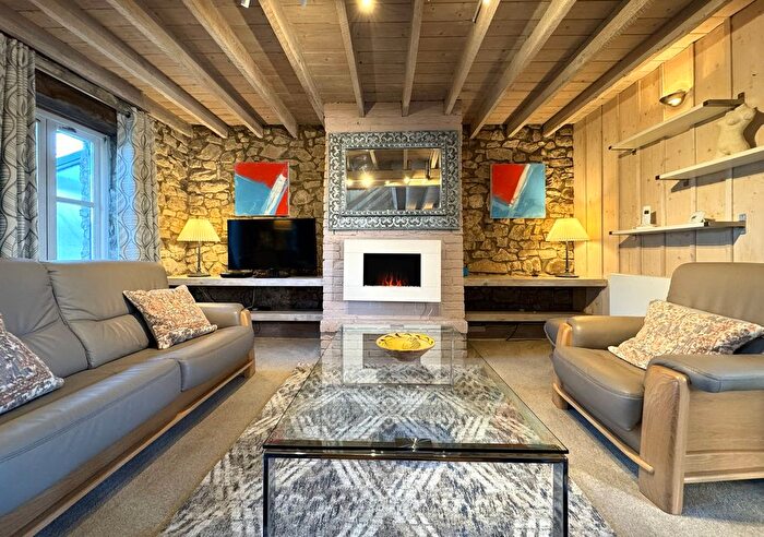 2 Bedroom Cottage To Rent In Bishopston Road, Swansea, Swansea, SA3