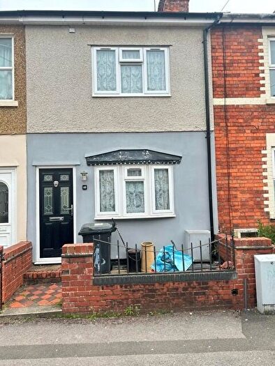 2 Bedroom Terraced House To Rent In Albion Street, Swindon, SN1