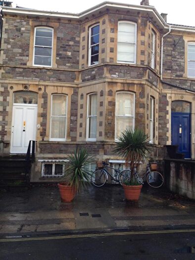 5 Bedroom House To Rent In Waverley Road, Bristol, BS6