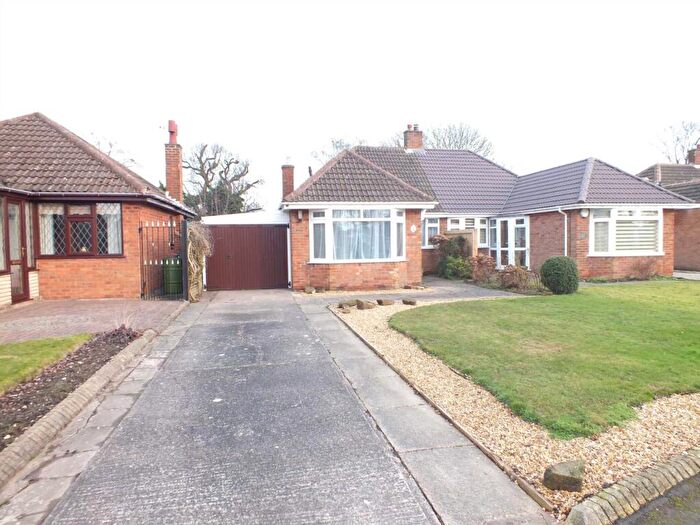 3 Bedroom Bungalow To Rent In Whitehouse Crescent, Sutton Coldfield, B75