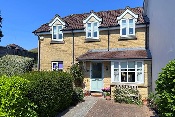 3 Bedroom End Of Terrace House For Sale In Quarrymans Court, Combe Down, BA2