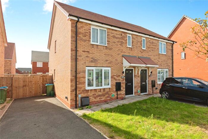 3 Bedroom Semi-Detached House For Sale In Meggitt Avenue, Holbrooks, Coventry, CV6