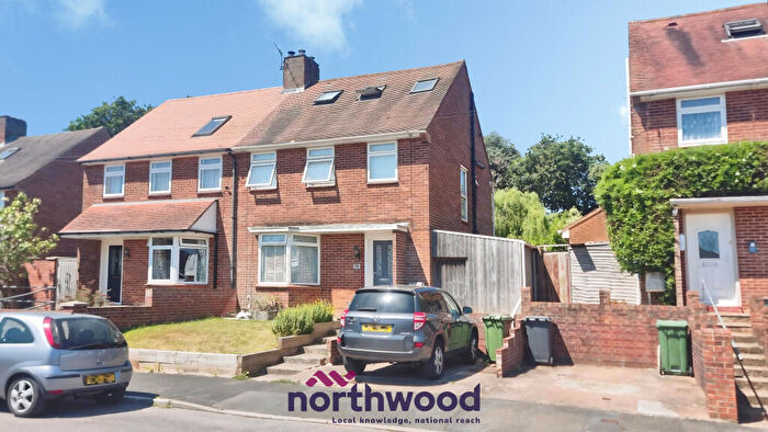 4 Bedroom Semi Detached House To Rent In Fox Road, Beacon Heath, Exeter, EX4