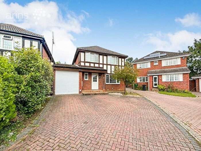 4 Bedroom Detached House To Rent In Melksham Close, Lower Earley, Reading, RG6