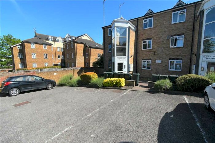 1 Bedroom Flat To Rent In Cleves View, Priory Place, Dartford, DA1