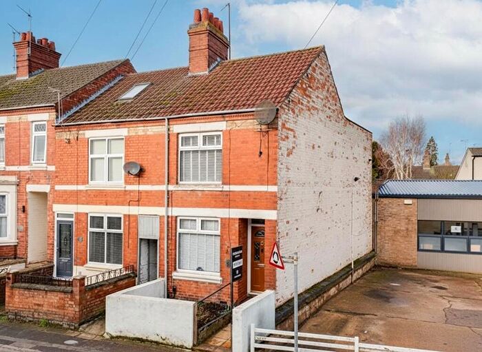 2 Bedroom End Of Terrace House For Sale In Station Road, Burton Latimer, NN15
