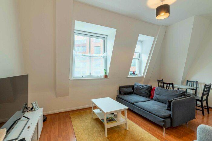 1 Bedroom Flat To Rent In Frederick Court, Fulham High Street, SW6