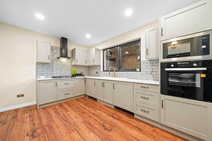 5 Bedroom Detached House For Sale In Delph Road, Tullibody, Alloa, FK10