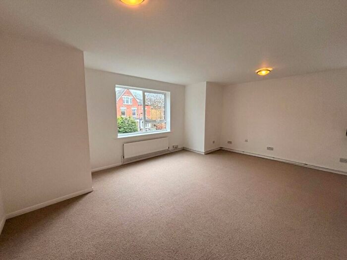 1 Bedroom Apartment To Rent In Woodlands Court, Wood Vale, Forest Hill, London, SE23