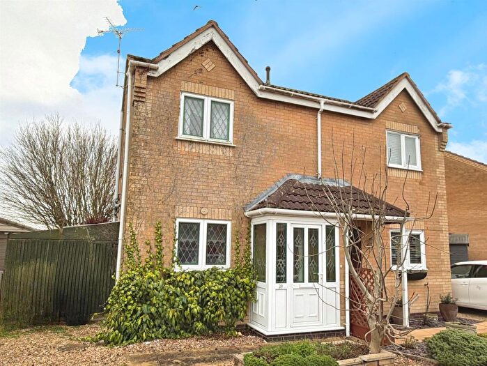 2 Bedroom Semi Detached House For Sale In Southfields, Bourne, PE10