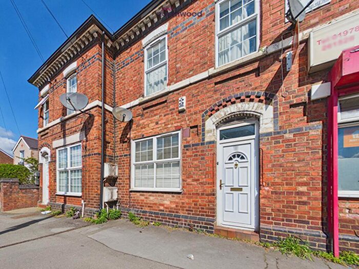2 Bedroom Terraced House For Sale In Kingsmills Road, Wrexham, LL13