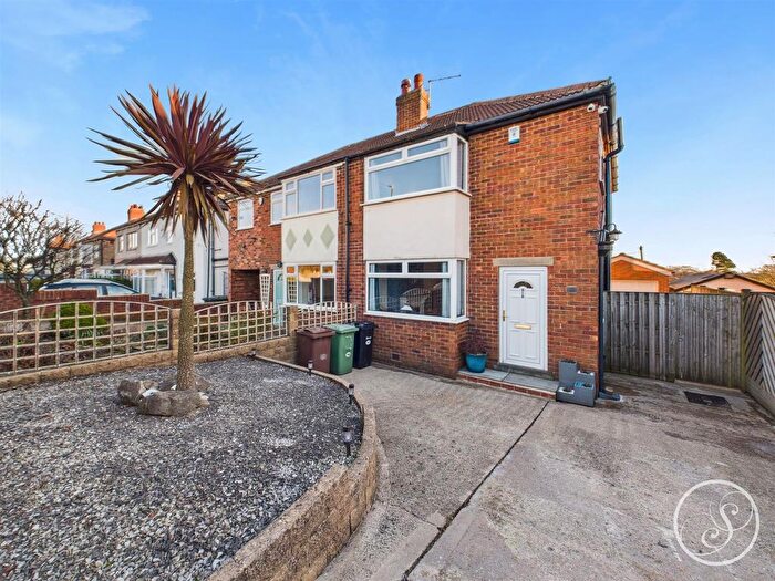 3 Bedroom Semi Detached House For Sale In Leeds Road, Scholes, Leeds, LS15