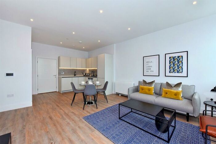 2 Bedroom Apartment To Rent In The Factory, Memorial Avenue, Slough, SL1